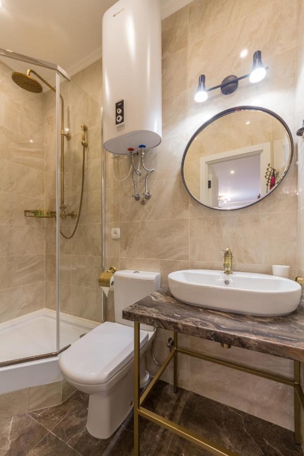 Design Apartment On Mykhailivskyi Ln. 4 كييف المظهر الخارجي الصورة